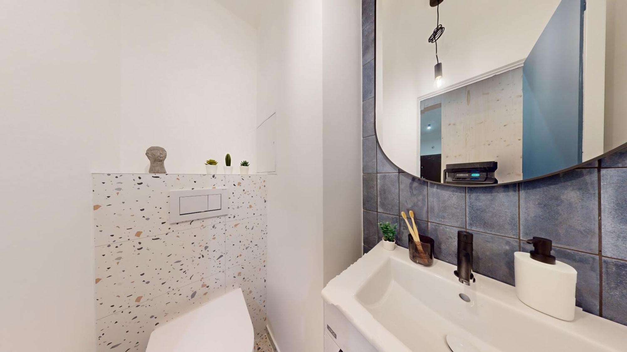 Modern 2 Bedroom Apt - Free Parking 브라티슬라바 외부 사진